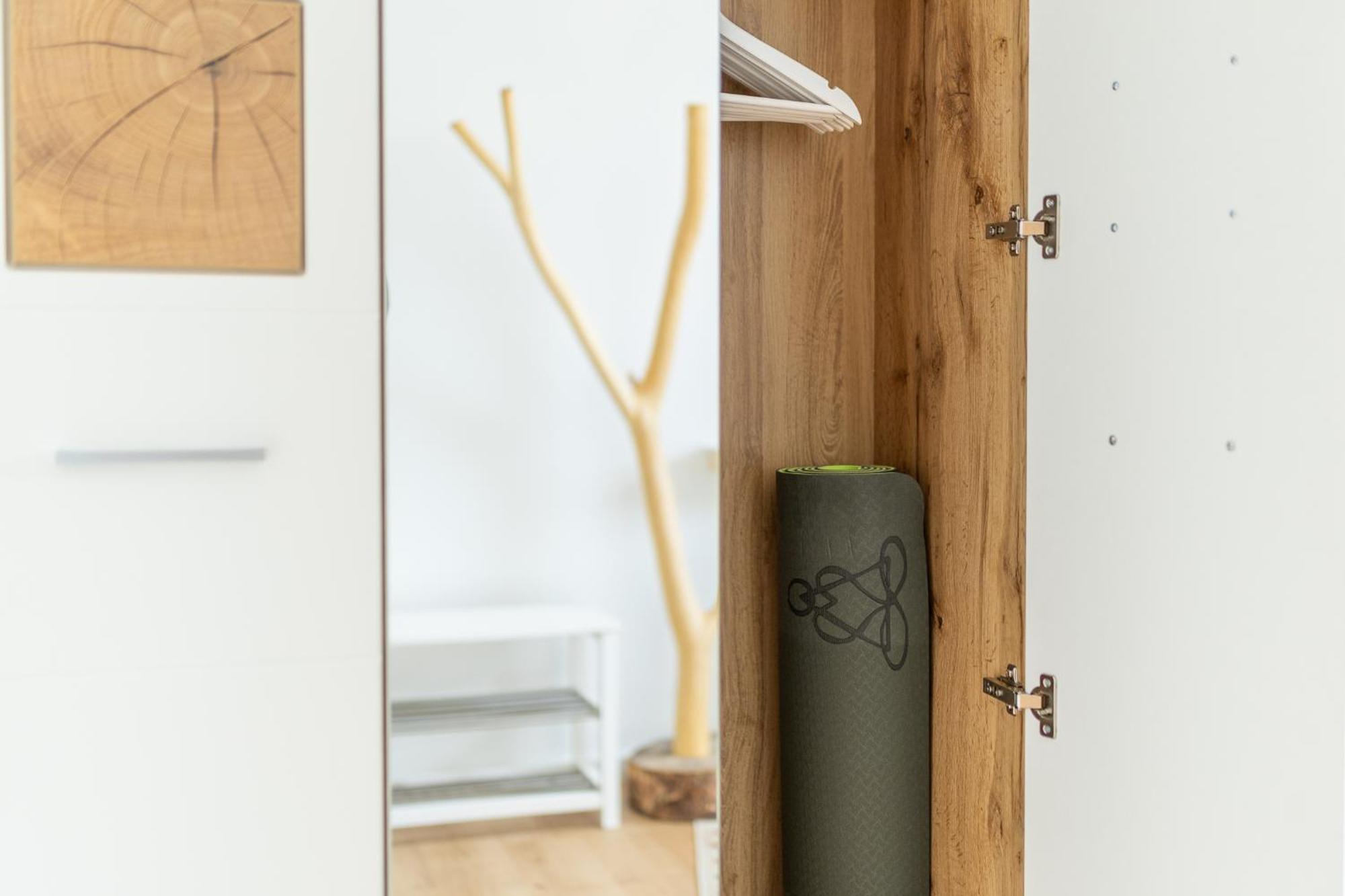 Schlossberg-Domizil Mit Weitblick - Arbeitsplatz, Balkon, Netflix, Badewanne & Yogamatte ケムニッツ エクステリア 写真